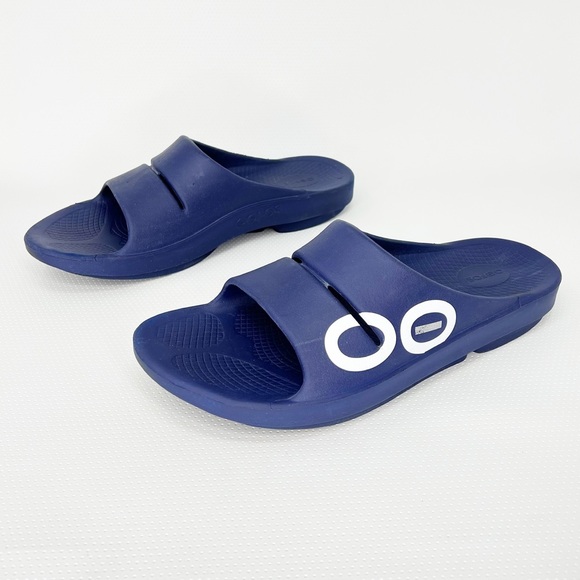 blue oofos